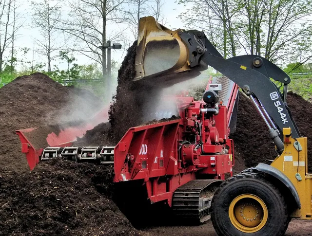 compost grinder, compost, chipper, industrial, wood chipper, mulch, mulch grinder, much chipper, steam, heat, compost, compost, compost, compost, compost, mulch, mulch. Pruning Waste Disposal for Tree Services: Renting a Chipper vs Hauling Brush to a Landfill
